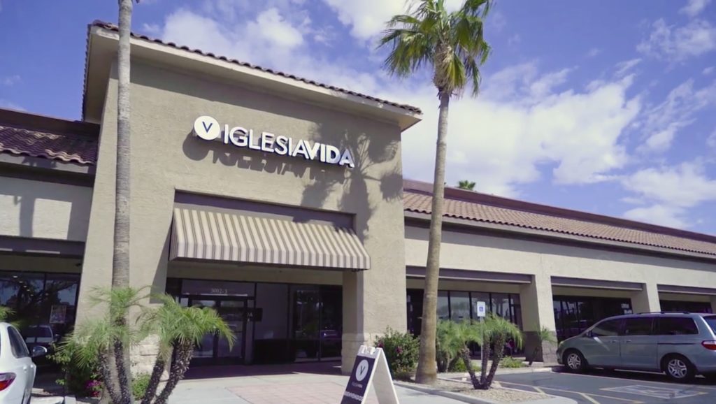 Iglesia Vida building